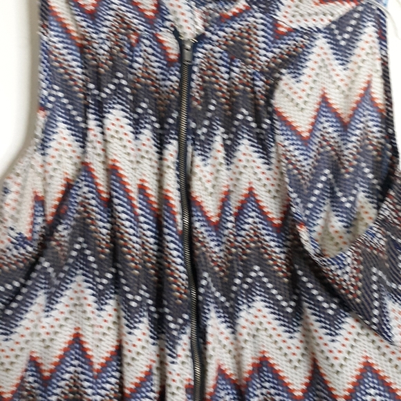 Love by Chesley jumpsuit - Picture 7 of 9